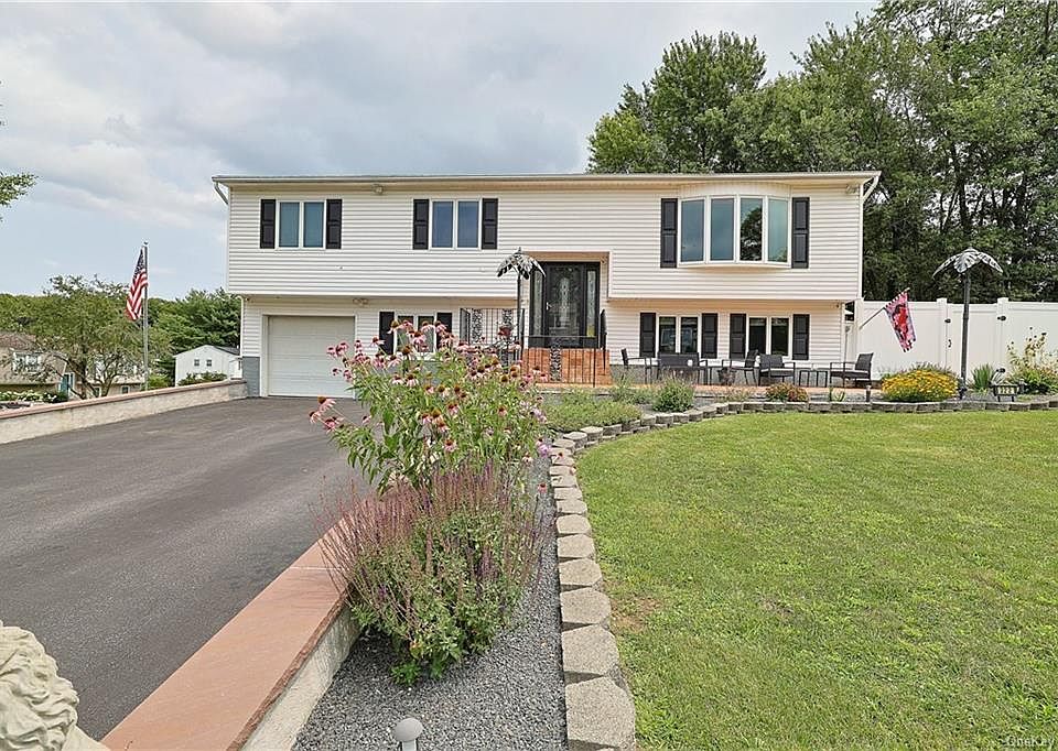 322 Burroughs Lane, New Windsor, NY 12553 MLS H6263102 Zillow