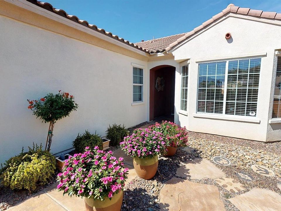 1st image of 80554 Hoylake Dr