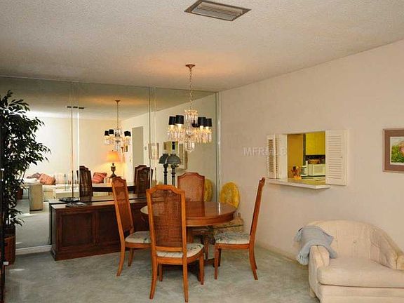 4th image of 1212 E Peppertree Ln #231