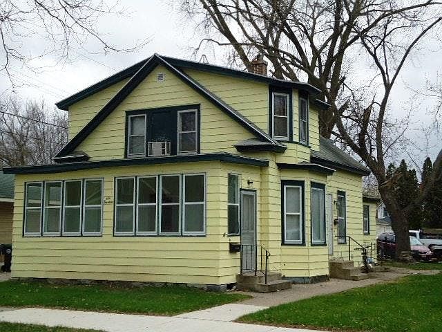 1st image of 614-16 30th St S