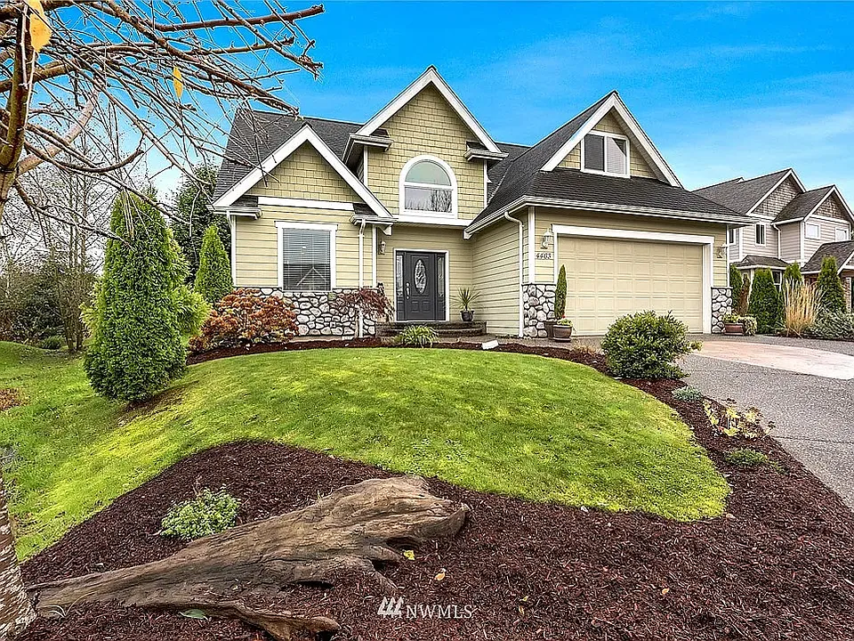 4463 Castlerock Dr