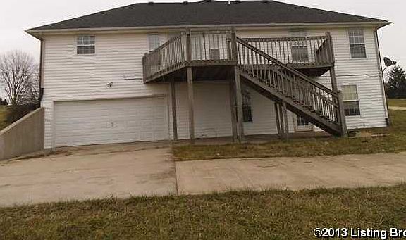 2nd image of 1821 Shelbyville Rd