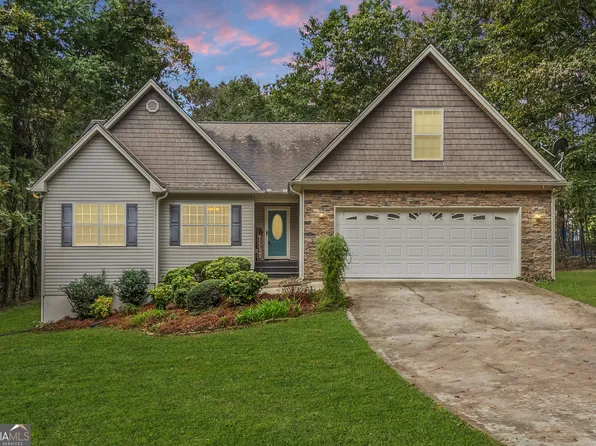 191 Shadow Walk Dr, Mount Airy, GA 30563