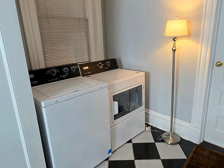 115 S Arthur Ashe Blvd #2 — Photo 40