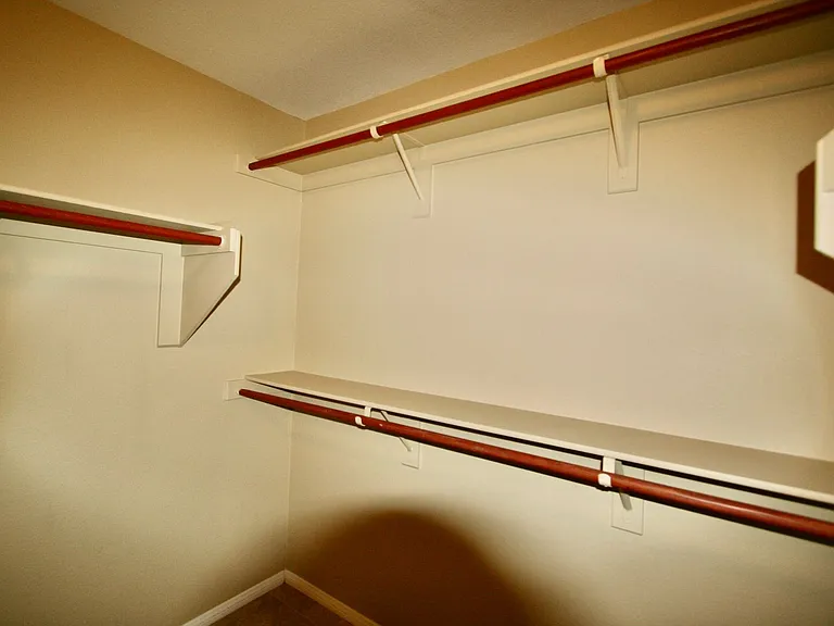 820 Canterra St #2052 — Photo 21