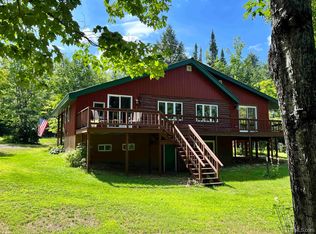 19505 Skanee Rd, Lanse, MI 49946