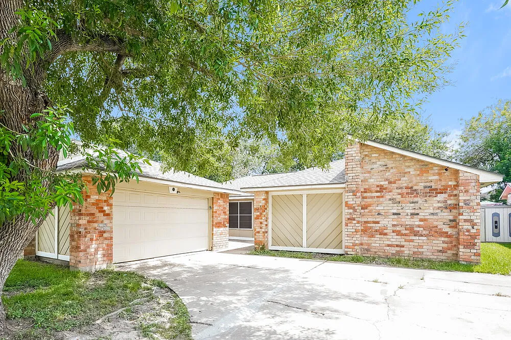 3 bed, 2.0 bath, 1550 sqft, $1,710 — Photo 3