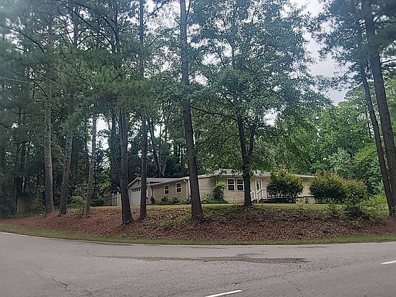 3rd image of 3012 Optimist Farm Rd