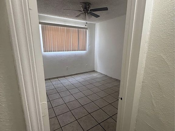 3rd image of 1520 Palm Dr #3