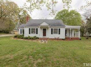 316 S Main St, Broadway, NC 27505