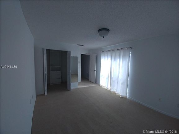 5th image of 10216 NW 52nd Ter