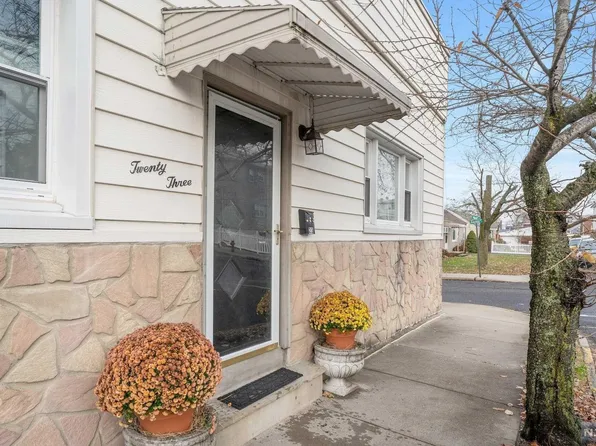 23 Bayliss St, North Arlington, NJ 07031