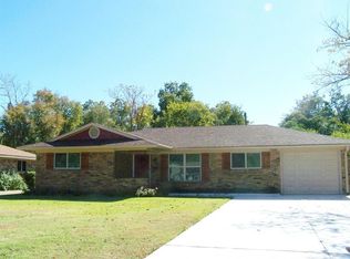 1308 W Shepherd St, Denison, TX 75020