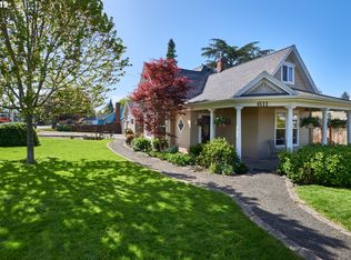 611 W Main St, Carlton, OR 97111