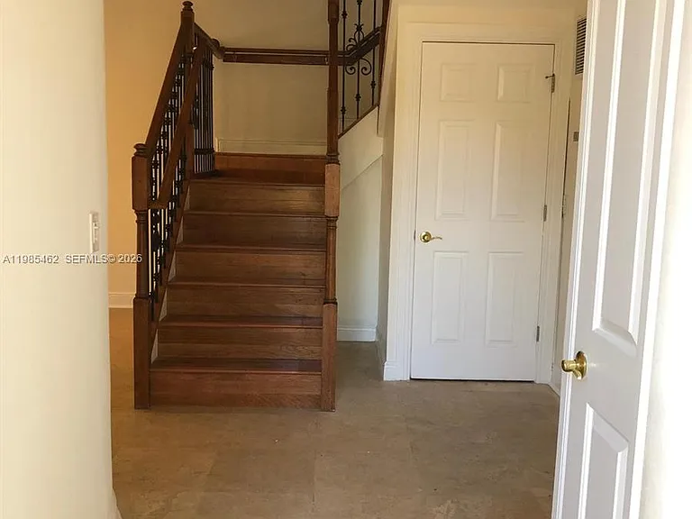 2636 NE 15th St #2636 — Photo 21