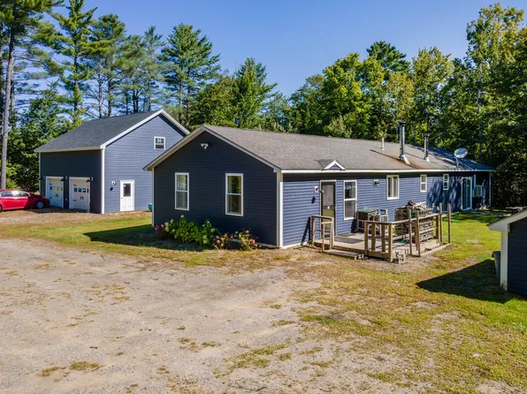 105 Burke Lane, Etna, ME 04434