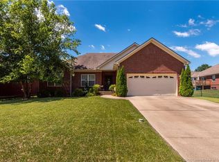 10622 High Plains Pass, Sellersburg, IN 47172