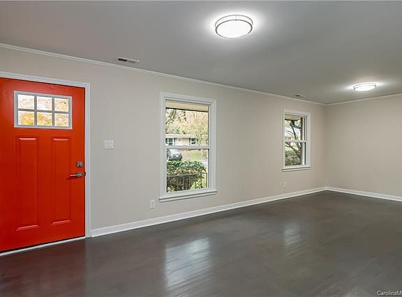 4th image of 3747 McKelvey St