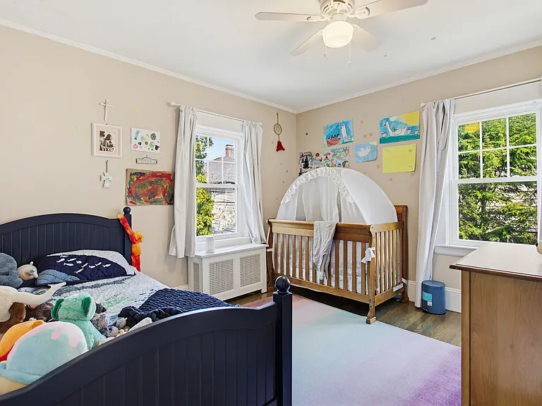 181 Chiswick Rd — Photo 12