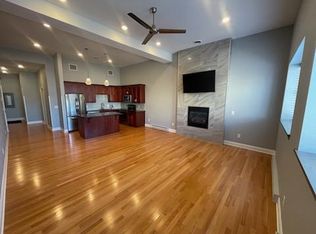 709 E Genesee St #C, Syracuse, NY 13210