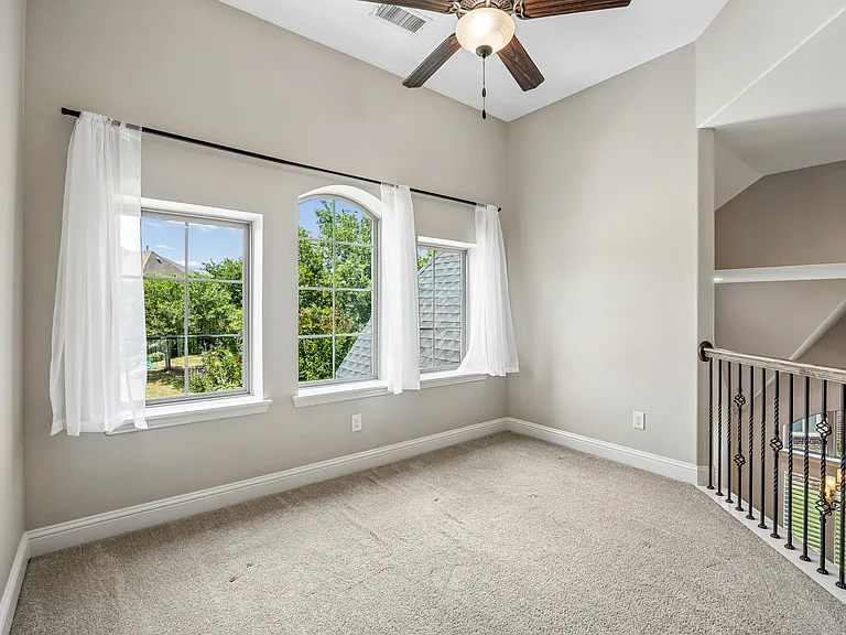 134 Santa Rosa Way — Photo 14
