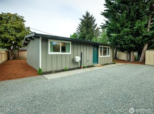 31952 Bagwell St, Carnation, WA 98014