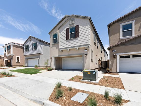 2nd image of 5319 Teramo Ln