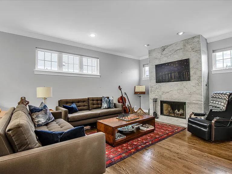 4922 S Cornell Ave #F — Photo 18