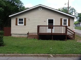 209 Nicholtown Rd, Greenville, SC 29607