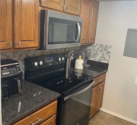 2nd image of 4108 Mason Dr #A