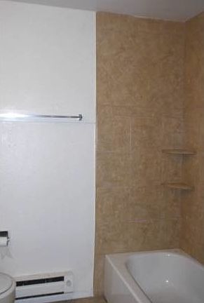 3rd image of 1209 S Olympia Pl APT B