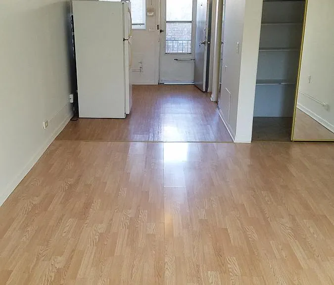 312 Chicago Ave — Photo 2