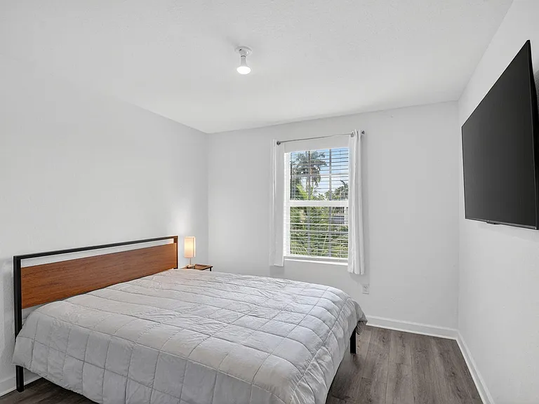 6933 N Harbours Edge Ave #0 — Photo 11