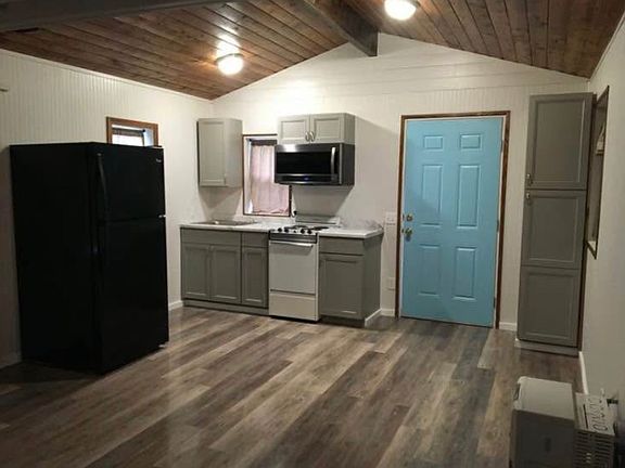 2nd image of 2862 Janel Ave