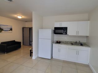 808 NW 19th St, Fort Lauderdale, FL 33311