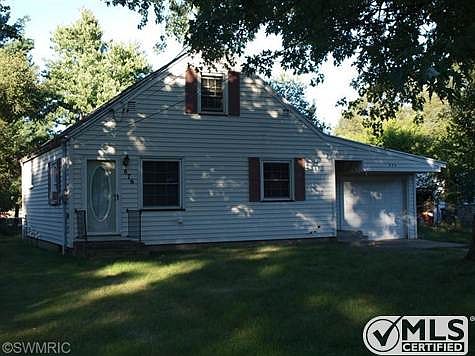 2nd image of 876 S Brookside Dr