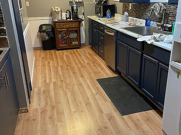 4th image of 1105 Susank Rd