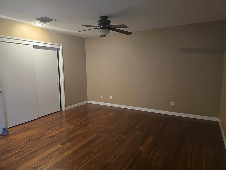 418 Mount Baldy Cir — Photo 10