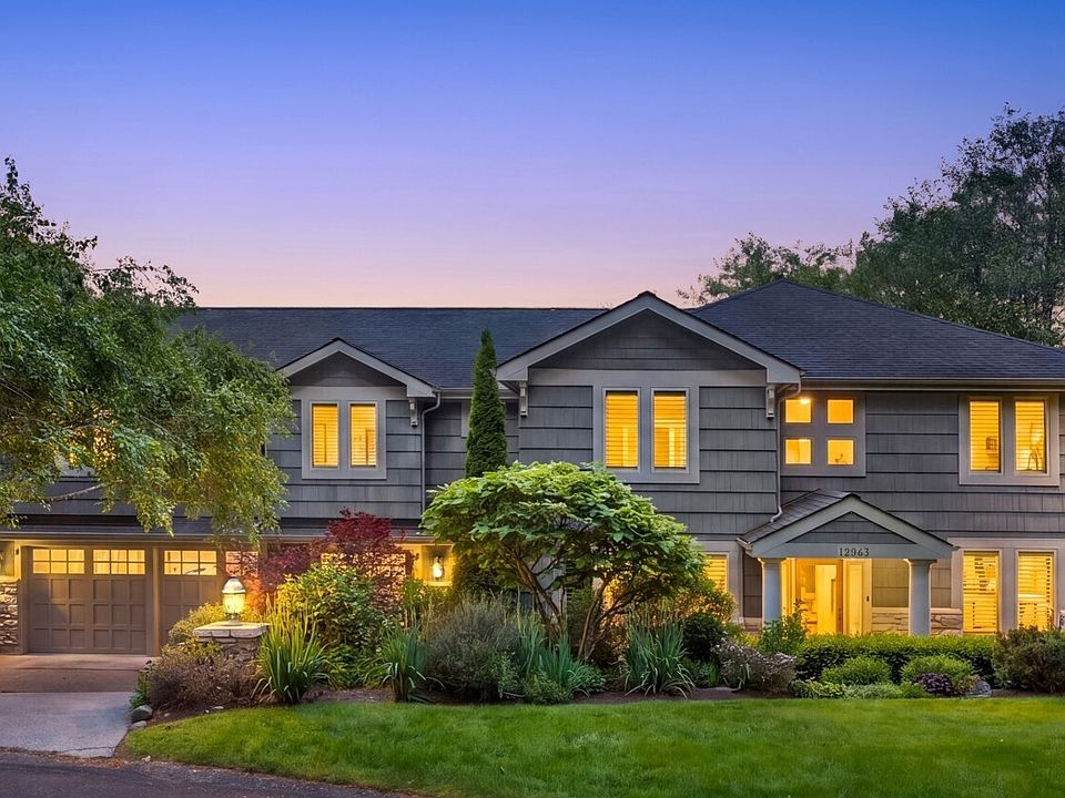1st image of 13364 Bridgestone Court NE