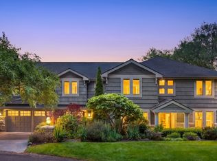13364 Bridgestone Ct NE, Bainbridge Island, WA 98110