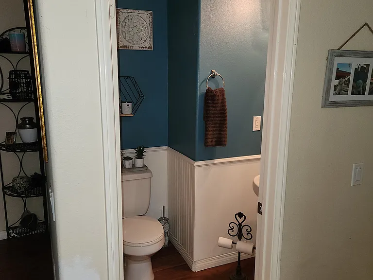 Downstairs half bath