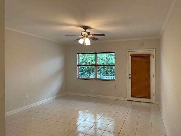 2nd image of 410 Euclid Ave APT 5