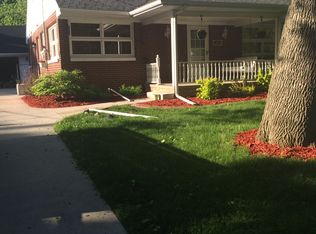 1404 E Lincoln Ave, Little Chute, WI 54140