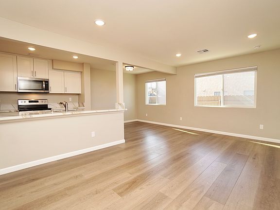 2nd image of 2851 Iris Ave Unit B