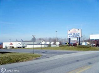 393 Beddington Blvd, Chambersburg, PA 17201