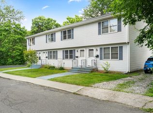 29 Lyman Ave #3, Easthampton, MA 01027