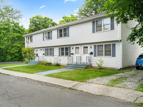 29 Lyman Ave #3, Easthampton, MA 01027