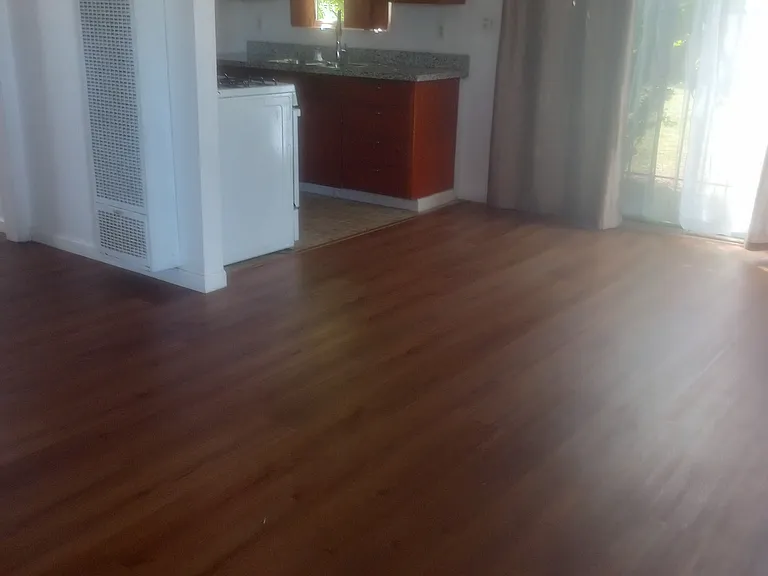 332 Willard Ave — Photo 12