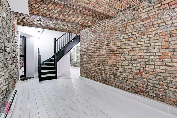 Rented by Centennial Properties NY | media 8