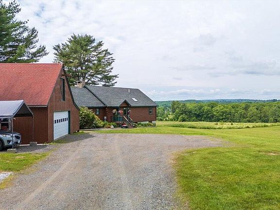 4th image of 22 Oyster River Road